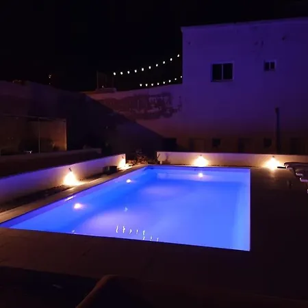 Apartamento Amplio Con Terraza Privada, Piscina Compartida En Arico Santa Cruz de Tenerife