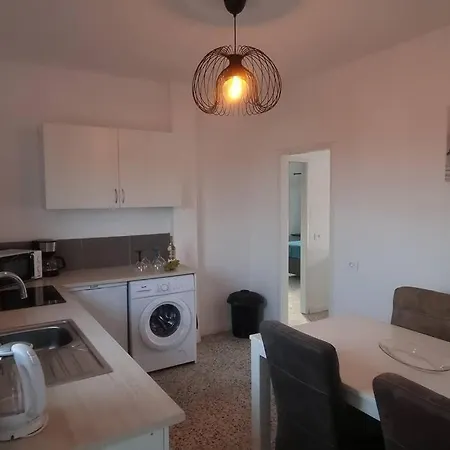Amplio Apartamento Con Terraza Privada, Piscina Compartida En Arico Apartment *